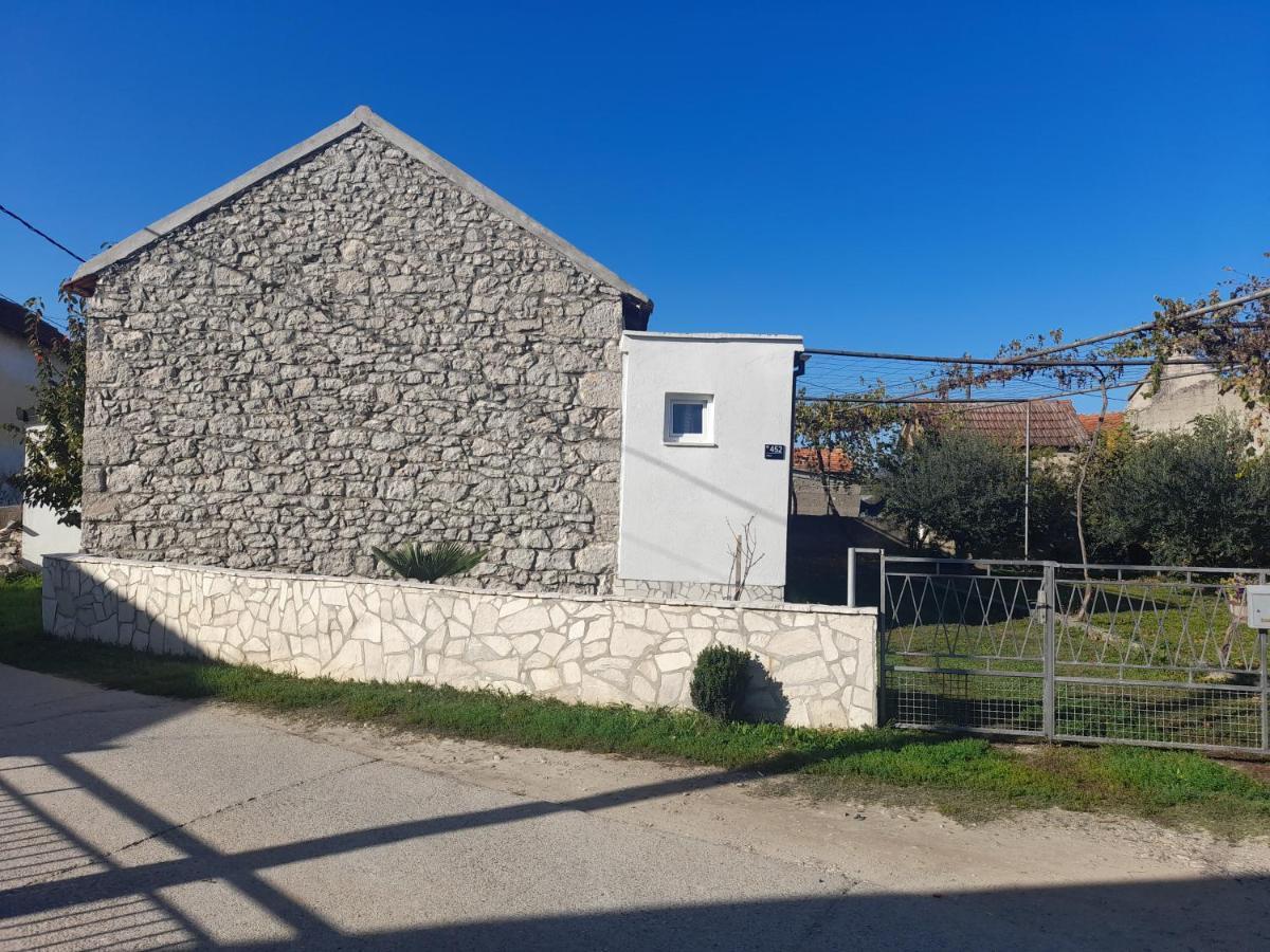 Ferienwohnung Kamena Kuca Family Rodin Čapljina Exterior foto