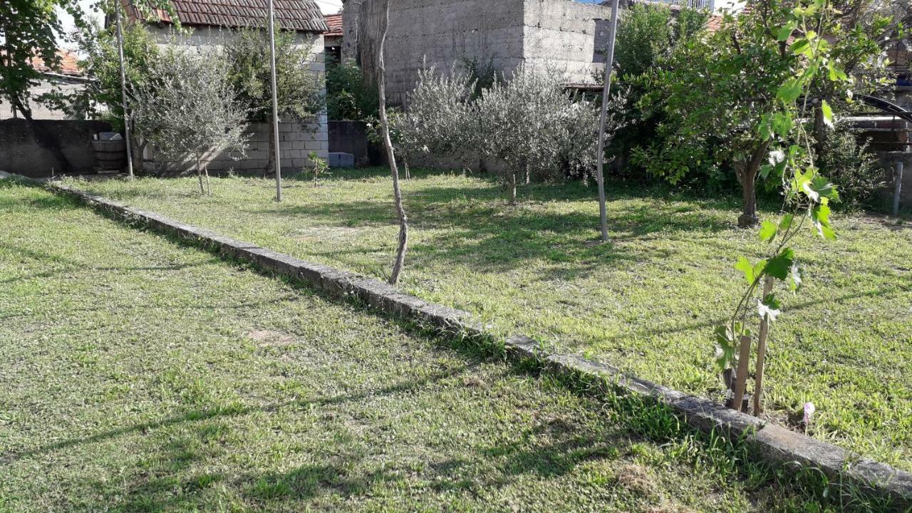 Ferienwohnung Kamena Kuca Family Rodin Čapljina Exterior foto